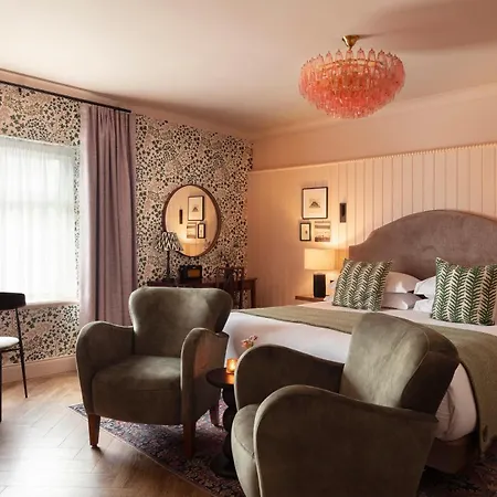 The Ashe Hotel
