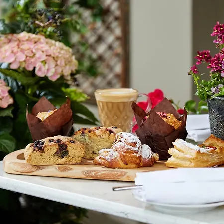 מלון The Ashe טראלי