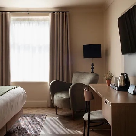The Ashe Hotel