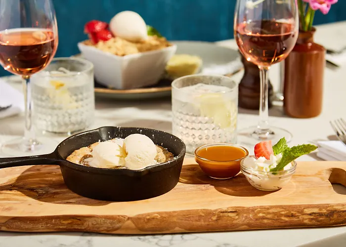 阿什酒店 酒店 特拉利